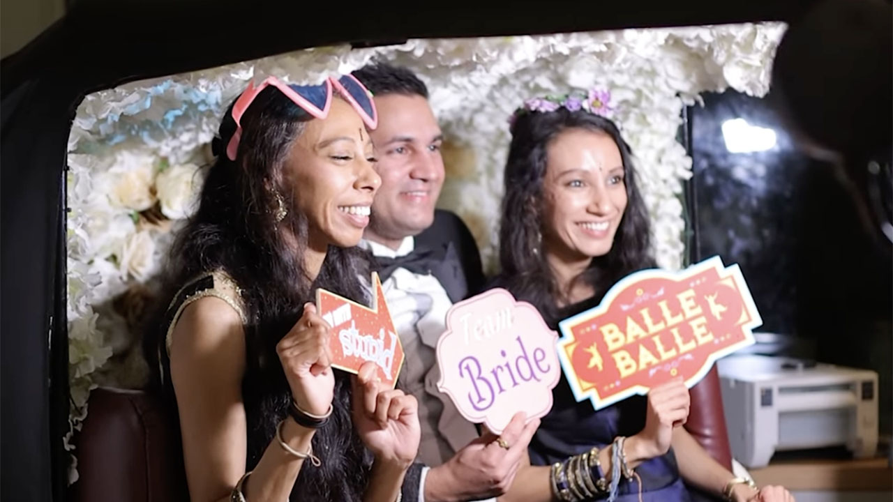 Tuk Tuk photo booth video 2